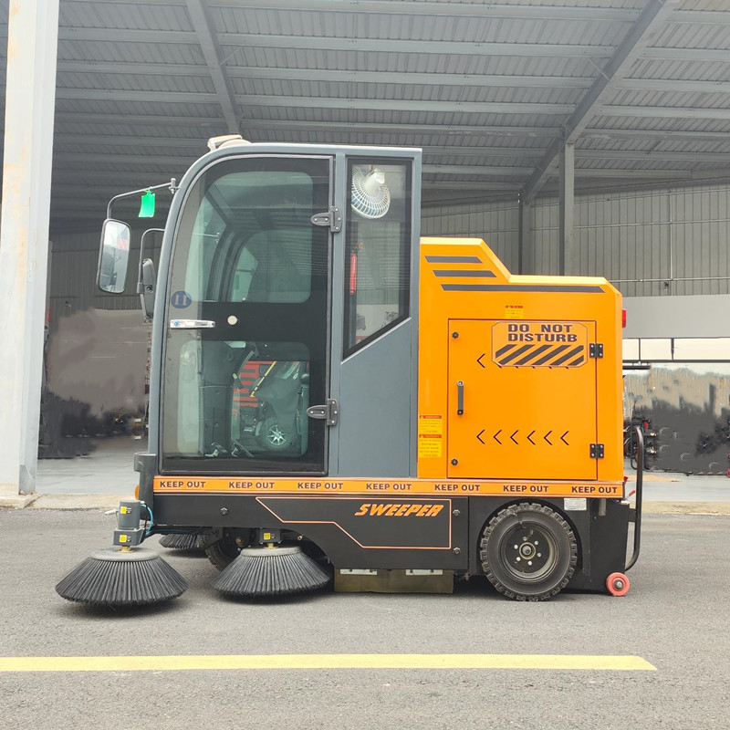 榮事達電動掃地機CAR200 榮事達電動掃地機CAR200.jpg